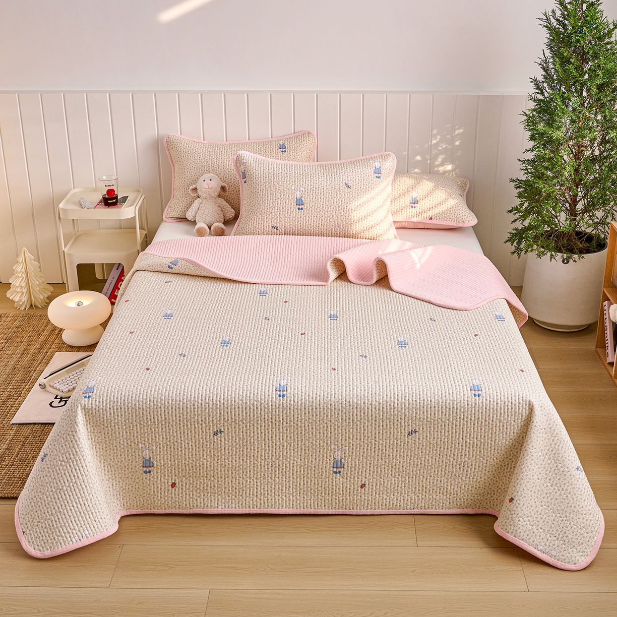 91家纺网 家纺一手货源 找家纺 X猫先生 2026新品A全棉B牛奶绒床盖一面全棉一面牛奶绒床盖炕盖加厚床单床垫四季款系列三 奶呼小兔（A棉B绒）