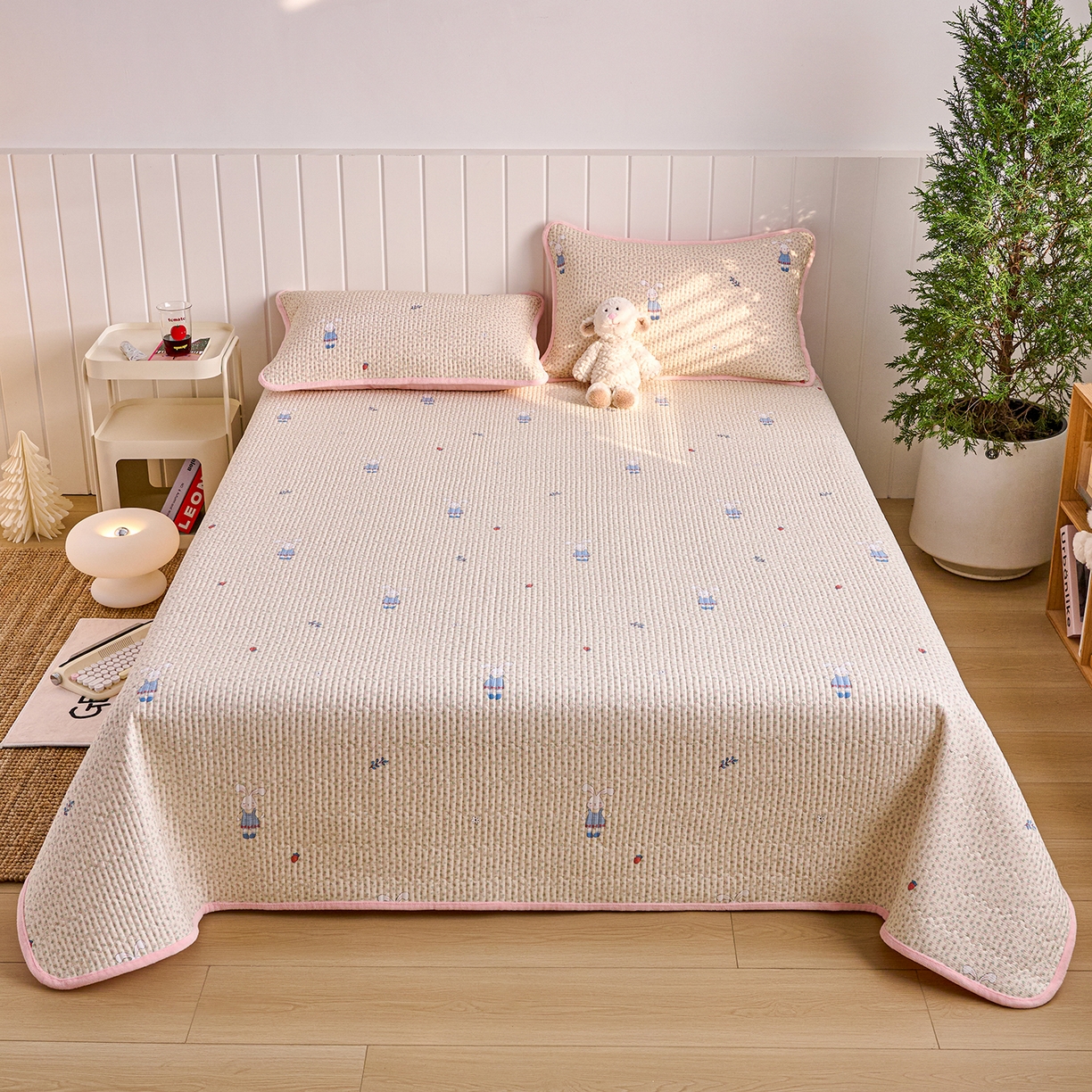 91家纺网 家纺一手货源 找家纺 X猫先生 2026新品A全棉B牛奶绒床盖一面全棉一面牛奶绒床盖炕盖加厚床单床垫四季款系列三 奶呼小兔（A棉B绒）