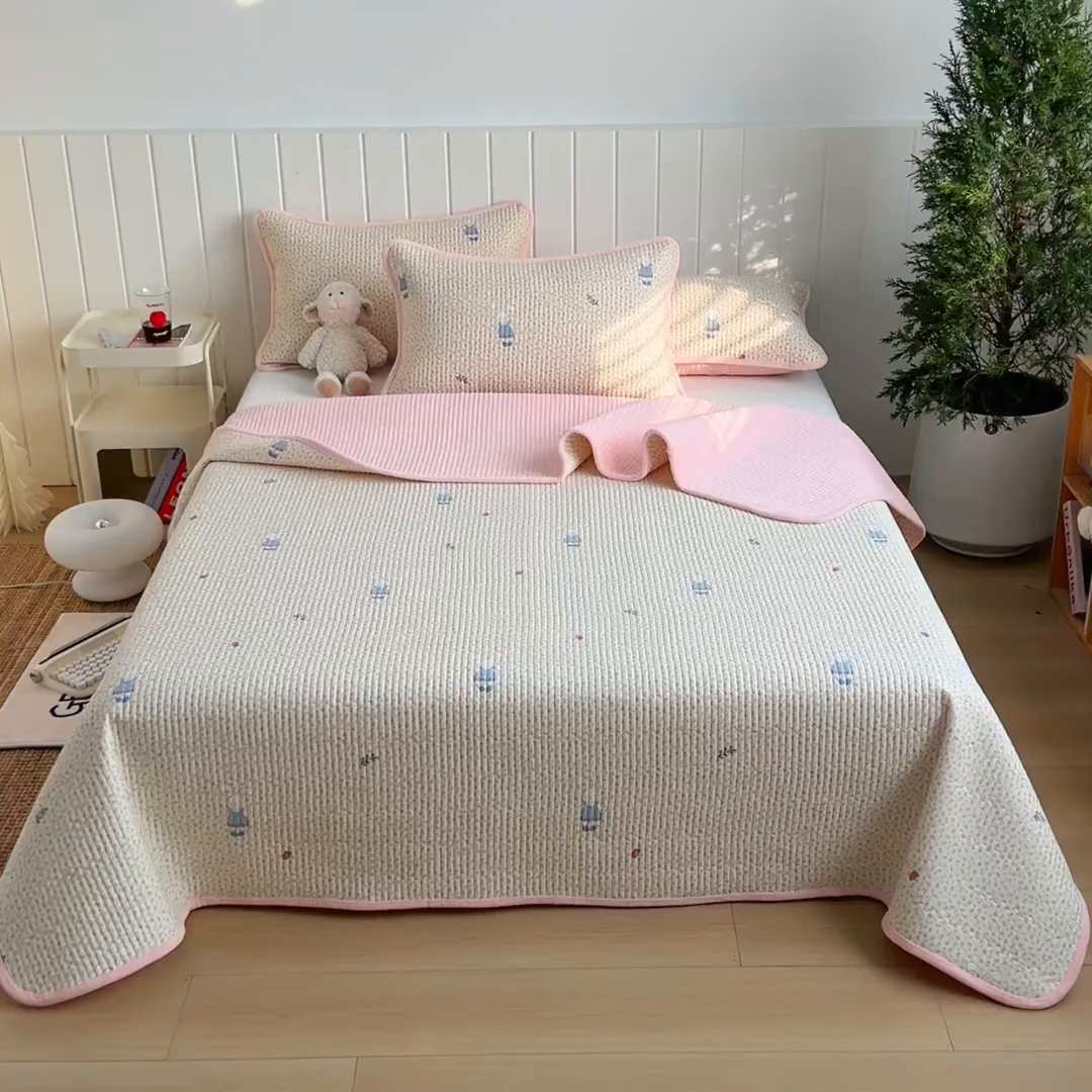 91家纺网 家纺一手货源 找家纺 X猫先生 2026新品A全棉B牛奶绒床盖一面全棉一面牛奶绒床盖炕盖加厚床单床垫四季款系列三 奶呼小兔（A棉B绒）