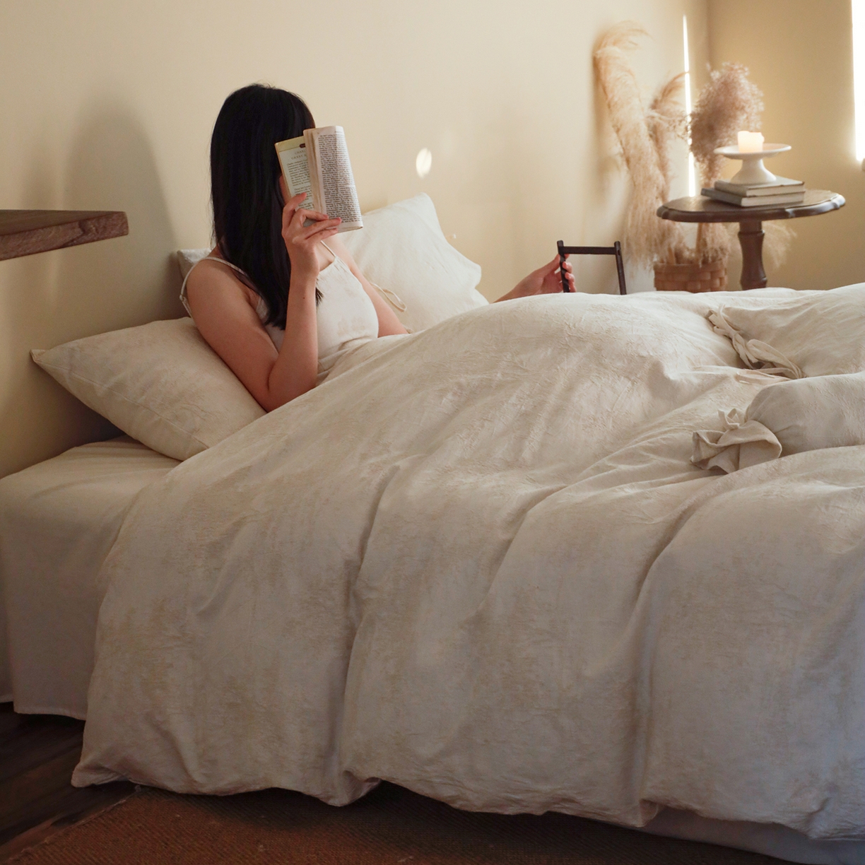 91家纺网 家纺一手货源 找家纺 极简 2026新款全棉亚麻浮雕提花四件套（控价：小号195标准295加大313） 林间絮语