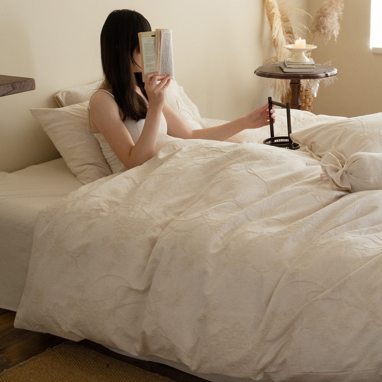 91家纺网 家纺一手货源 找家纺 极简 2026新款全棉亚麻浮雕提花四件套（控价：小号195标准295加大313） 素秋叶韵