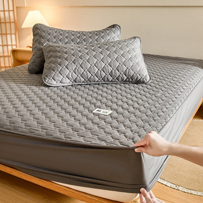 91家纺网 家纺一手货源 找家纺 卡诗兰 2026新款夹棉全棉床笠 爱心-石墨灰