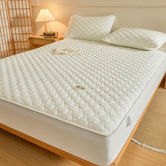 91家纺网 家纺一手货源 找家纺 卡诗兰 2026新款夹棉全棉床笠 爱心-珍珠白