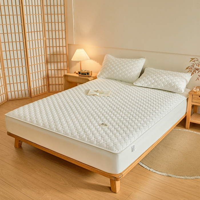 91家纺网 家纺一手货源 找家纺 卡诗兰 2026新款夹棉全棉床笠 爱心-珍珠白