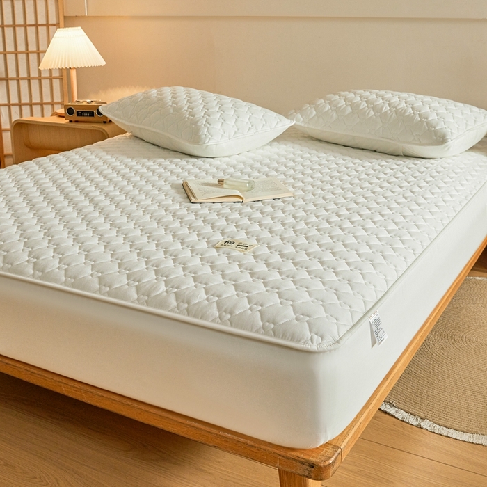 91家纺网 家纺一手货源 找家纺 卡诗兰 2026新款夹棉全棉床笠 爱心-珍珠白