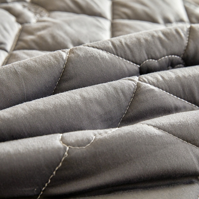 91家纺网 家纺一手货源 找家纺 卡诗兰 2026新款夹棉全棉床笠 小熊-石墨灰