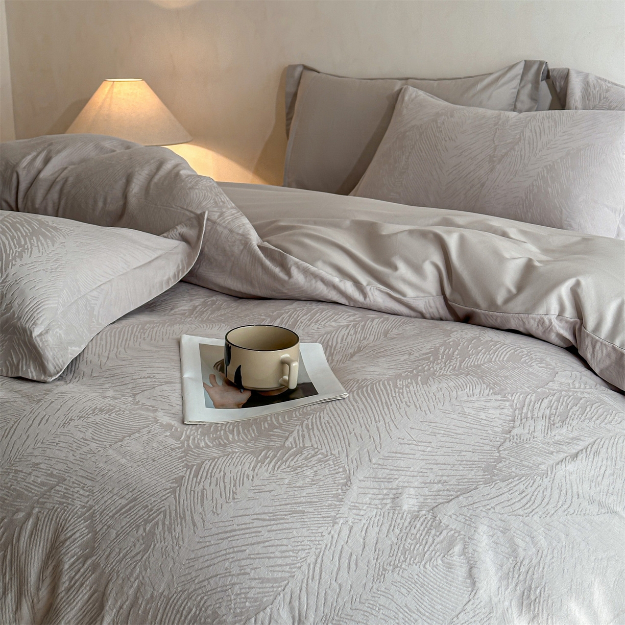 91家纺网 家纺一手货源 找家纺 （总）笙意家纺 2025新款全棉纯棉60水洗亮面浮雕立体提花四件套