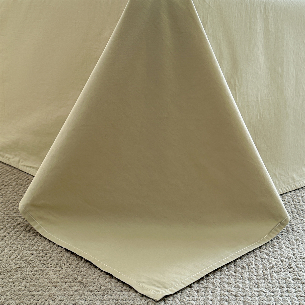 91家纺网 家纺一手货源 找家纺 笙意家纺 2025新款全棉纯棉60水洗亮面浮雕立体提花四件套 暗影羽织-奶绿