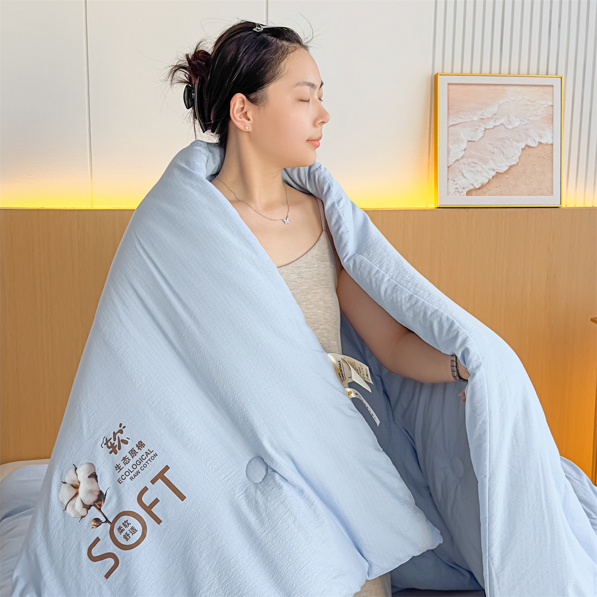 91家纺网 家纺一手货源 找家纺 默忆 2025新款A类木棉皱皱纱棉花被被子被芯 蓝色