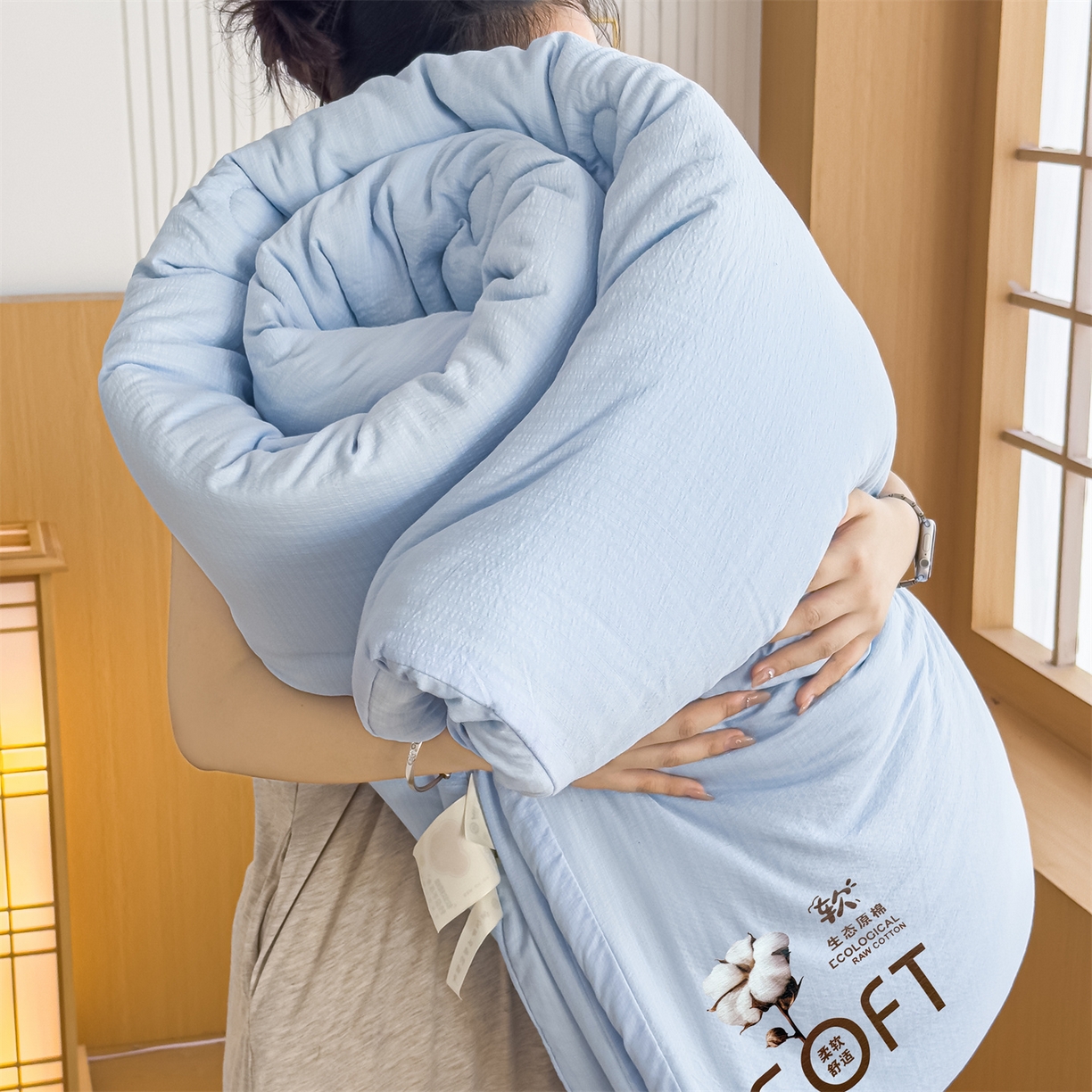 91家纺网 家纺一手货源 找家纺 默忆 2025新款A类木棉皱皱纱棉花被被子被芯 蓝色