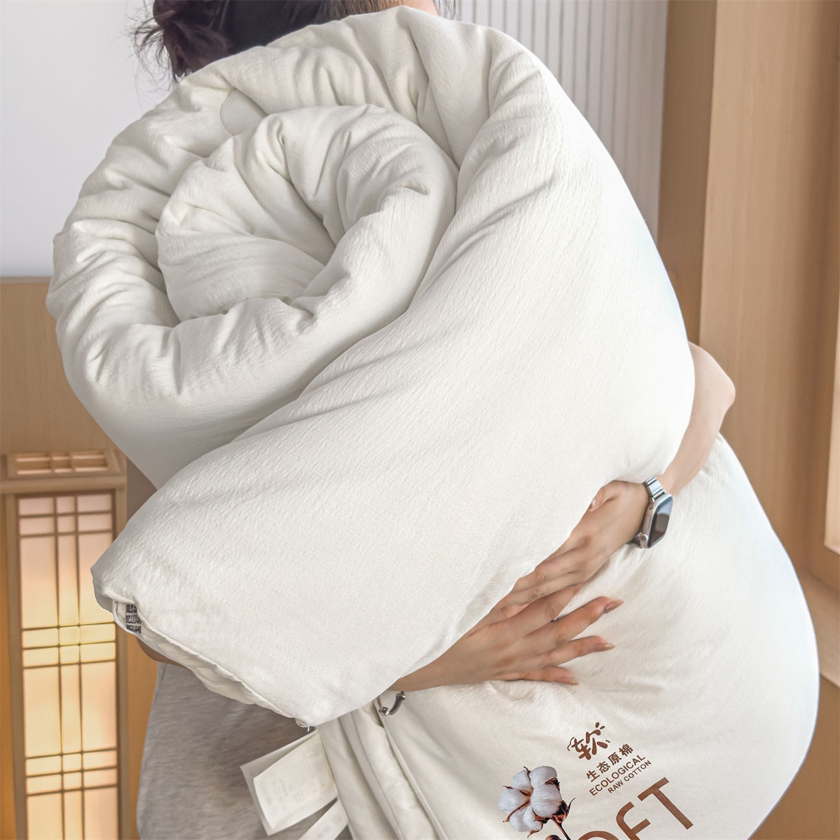 91家纺网 家纺一手货源 找家纺 默忆 2025新款A类木棉皱皱纱棉花被被子被芯 白色