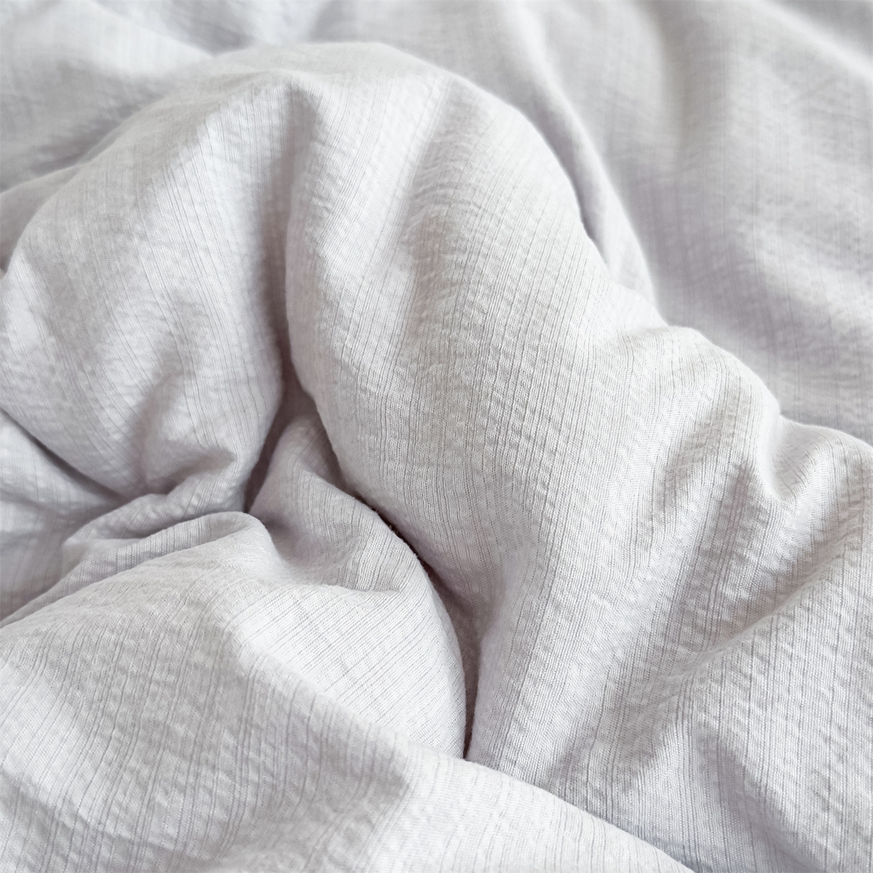 91家纺网 家纺一手货源 找家纺 默忆 2025新款A类木棉皱皱纱棉花被被子被芯 灰色