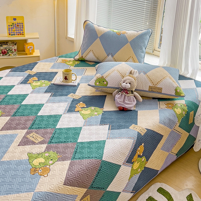 91家纺网 家纺一手货源 找家纺 羽爱家纺 2025新款A类全棉印花水洗床盖四件套系列 菱形恐龙