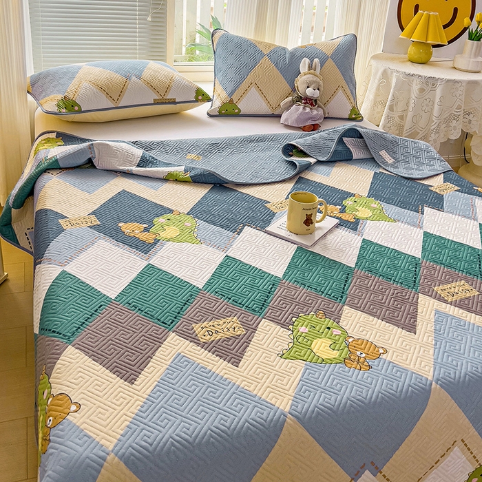 91家纺网 家纺一手货源 找家纺 羽爱家纺 2025新款A类全棉印花水洗床盖四件套系列 菱形恐龙