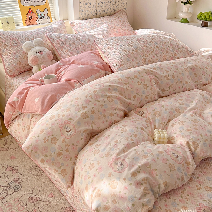 91家纺网 家纺一手货源 找家纺 羽爱家纺 2025新款A类全棉印花水洗床盖四件套系列 萌萌兔