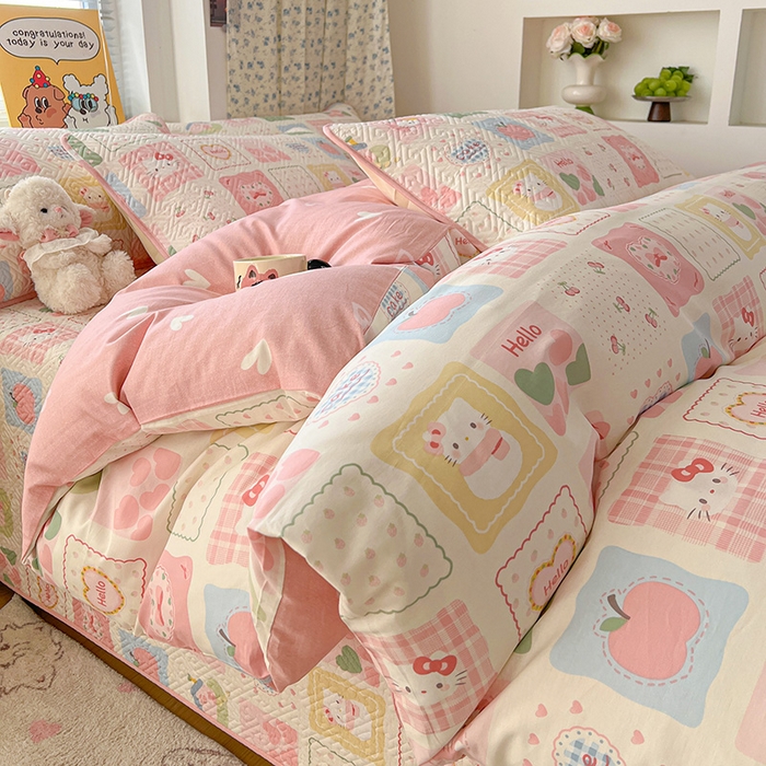 91家纺网 家纺一手货源 找家纺 羽爱家纺 2025新款A类全棉印花水洗床盖四件套系列 甜心猫猫