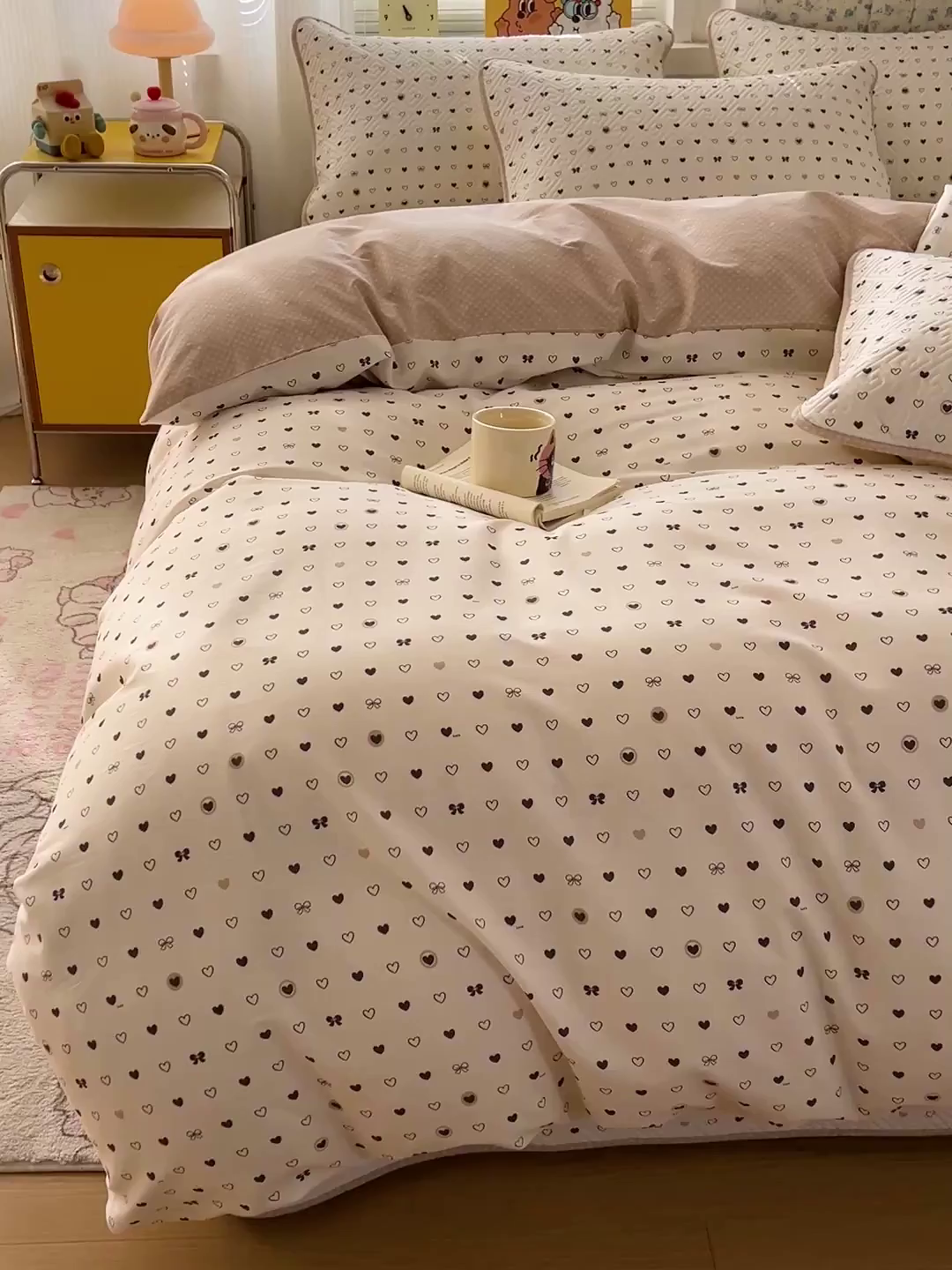 91家纺网 家纺一手货源 找家纺 羽爱家纺 2025新款A类全棉印花水洗床盖四件套系列 小心意