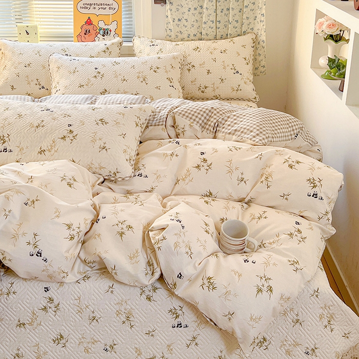 91家纺网 家纺一手货源 找家纺 羽爱家纺 2025新款A类全棉印花水洗床盖四件套系列 熊猫林