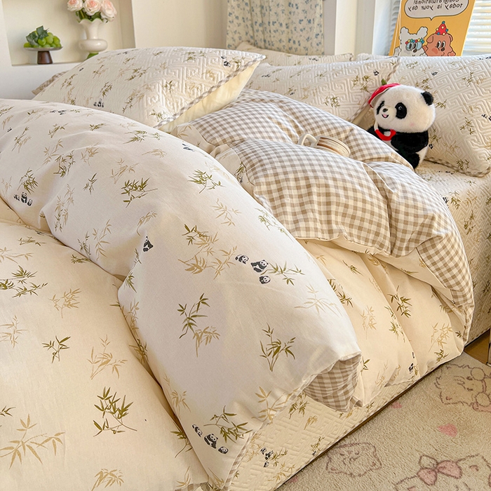 91家纺网 家纺一手货源 找家纺 羽爱家纺 2025新款A类全棉印花水洗床盖四件套系列 熊猫林