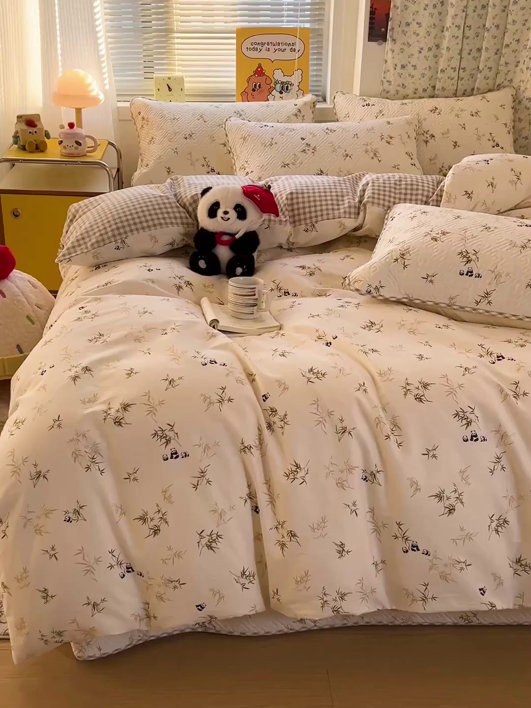 91家纺网 家纺一手货源 找家纺 羽爱家纺 2025新款A类全棉印花水洗床盖四件套系列 熊猫林