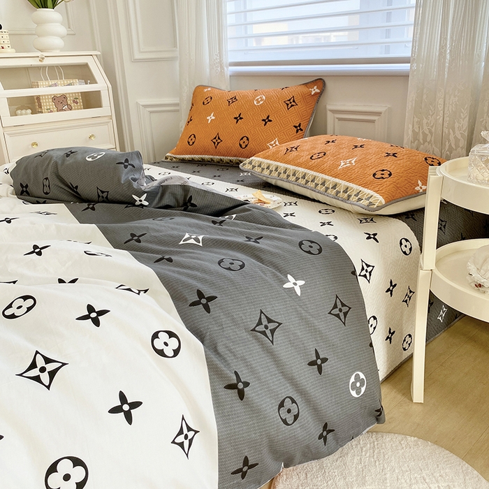 91家纺网 家纺一手货源 找家纺 羽爱家纺 2025新款A类全棉印花水洗床盖四件套系列 伊丽莎白