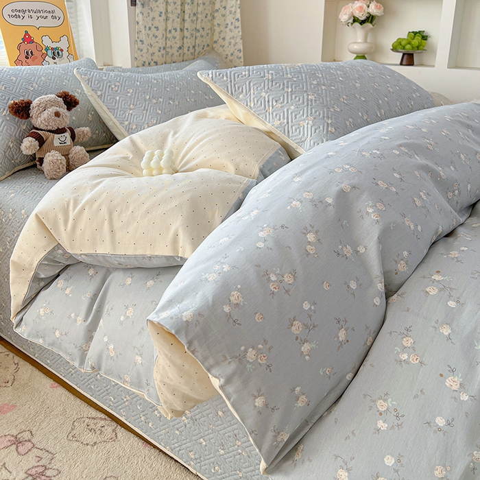 91家纺网 家纺一手货源 找家纺 羽爱家纺 2025新款A类全棉印花水洗床盖三件套系列 薄荷碎