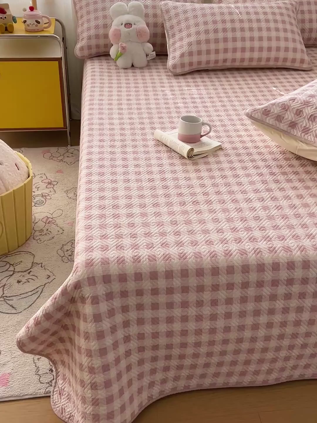 91家纺网 家纺一手货源 找家纺 羽爱家纺 2025新款A类全棉印花水洗床盖三件套系列 格瑞