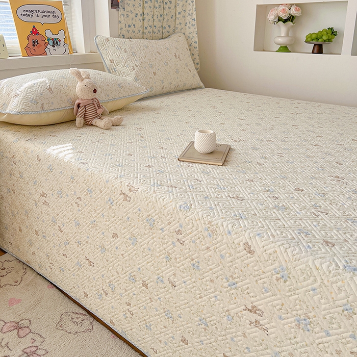 91家纺网 家纺一手货源 找家纺 羽爱家纺 2025新款A类全棉印花水洗床盖三件套系列 花间鹿