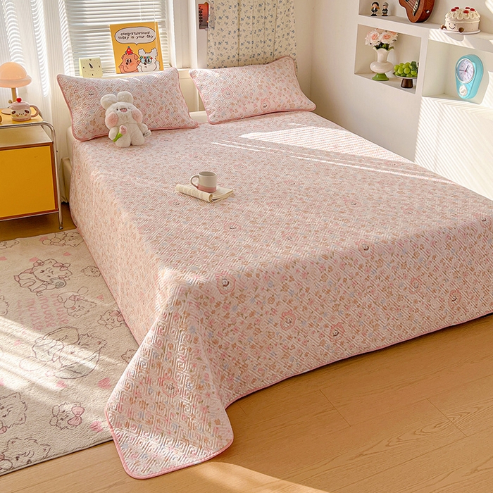 91家纺网 家纺一手货源 找家纺 羽爱家纺 2025新款A类全棉印花水洗床盖三件套系列 萌萌兔