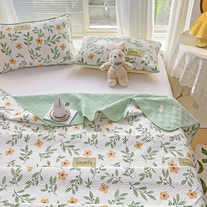 91家纺网 家纺一手货源 找家纺 羽爱家纺 2025新款A类全棉印花水洗床盖三件套系列 清新