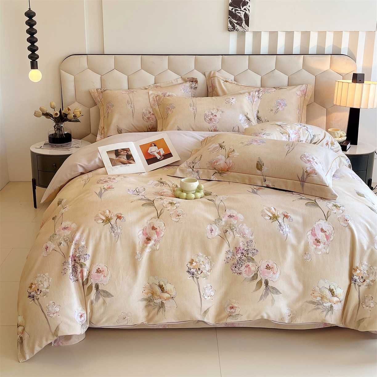 91家纺网 家纺一手货源 找家纺 宝齐莱家纺 2025新款全棉磨毛印花床单四件套-系列二 美艳动人