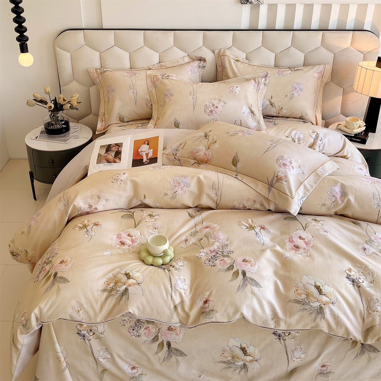 91家纺网 家纺一手货源 找家纺 宝齐莱家纺 2025新款全棉磨毛印花床单四件套-系列二 美艳动人