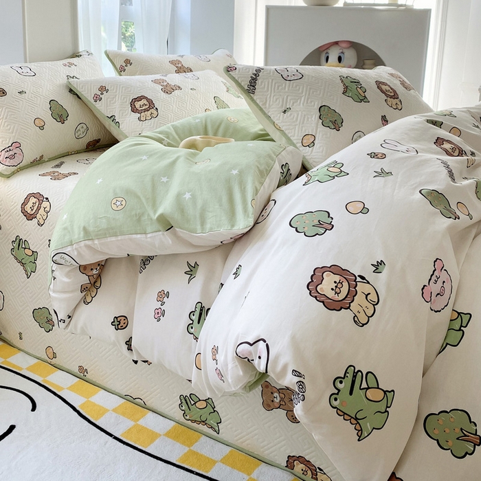 91家纺网 家纺一手货源 找家纺 羽爱家纺 2025新款A类全棉印花水洗床盖三件套系列 森林派对