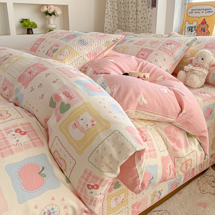 91家纺网 家纺一手货源 找家纺 羽爱家纺 2025新款A类全棉印花水洗床盖三件套系列 甜心猫猫