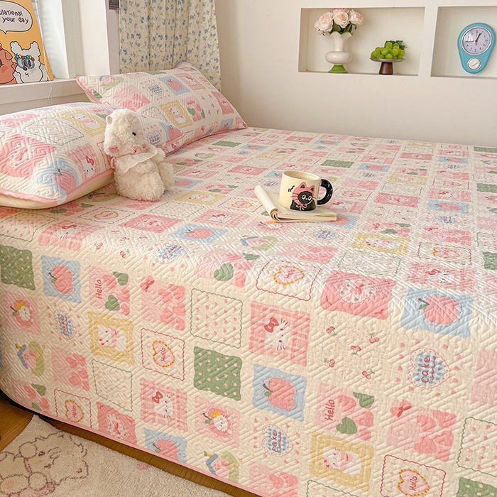 91家纺网 家纺一手货源 找家纺 羽爱家纺 2025新款A类全棉印花水洗床盖三件套系列 甜心猫猫