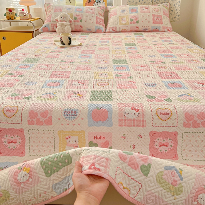 91家纺网 家纺一手货源 找家纺 羽爱家纺 2025新款A类全棉印花水洗床盖三件套系列 甜心猫猫