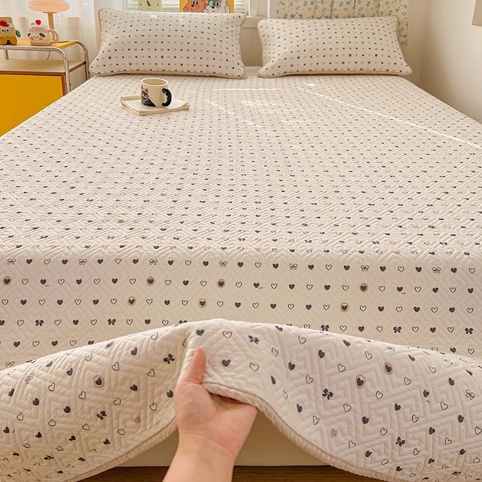 91家纺网 家纺一手货源 找家纺 羽爱家纺 2025新款A类全棉印花水洗床盖三件套系列 小心意