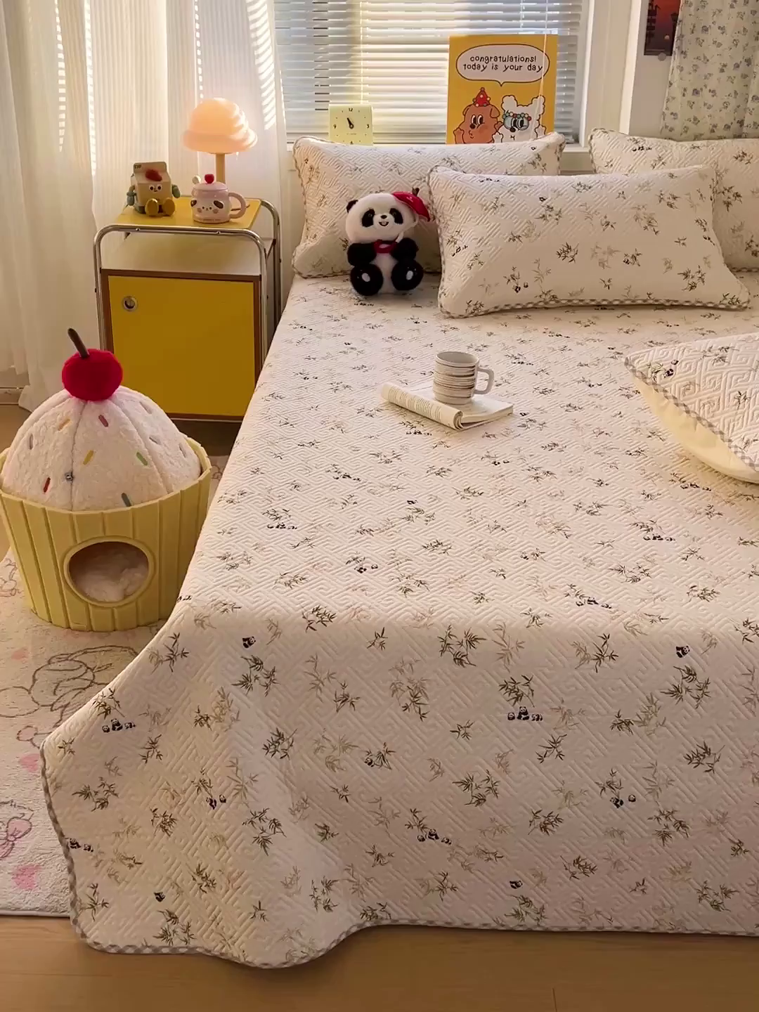 91家纺网 家纺一手货源 找家纺 羽爱家纺 2025新款A类全棉印花水洗床盖三件套系列 熊猫林