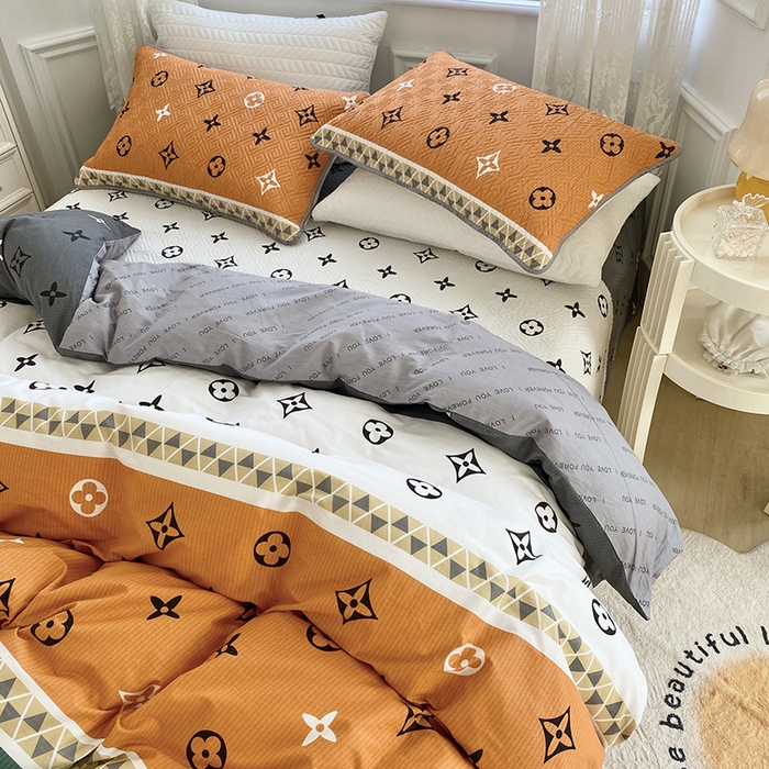 91家纺网 家纺一手货源 找家纺 羽爱家纺 2025新款A类全棉印花水洗床盖三件套系列 伊丽莎白