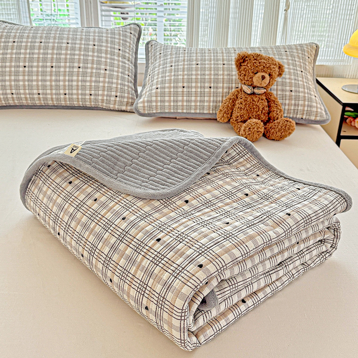 91家纺网 家纺一手货源 找家纺 （总）恒尚居 2026新款纯棉牛奶绒床盖双面两用夹棉床单床垫-秋冬款 四季通用