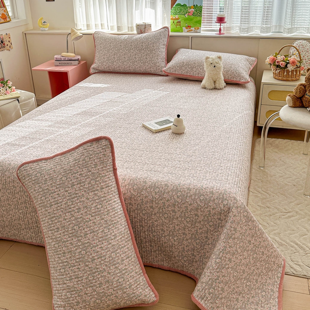 91家纺网 家纺一手货源 找家纺 恒尚居 2026新款纯棉牛奶绒床盖双面两用夹棉床单床垫-秋冬款 四季通用 花海【A纯棉-B牛奶绒】