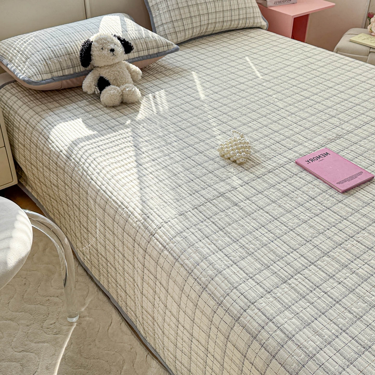 91家纺网 家纺一手货源 找家纺 恒尚居 2026新款纯棉牛奶绒床盖双面两用夹棉床单床垫-秋冬款 四季通用 简约格【A纯棉-B牛奶绒】