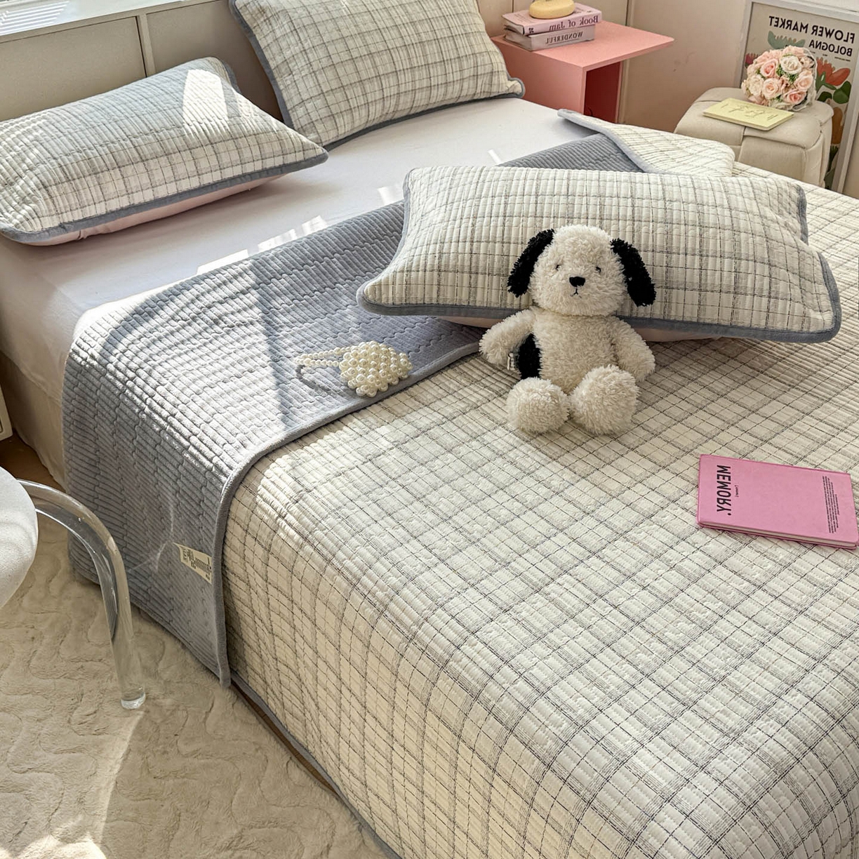 91家纺网 家纺一手货源 找家纺 恒尚居 2026新款纯棉牛奶绒床盖双面两用夹棉床单床垫-秋冬款 四季通用 简约格【A纯棉-B牛奶绒】