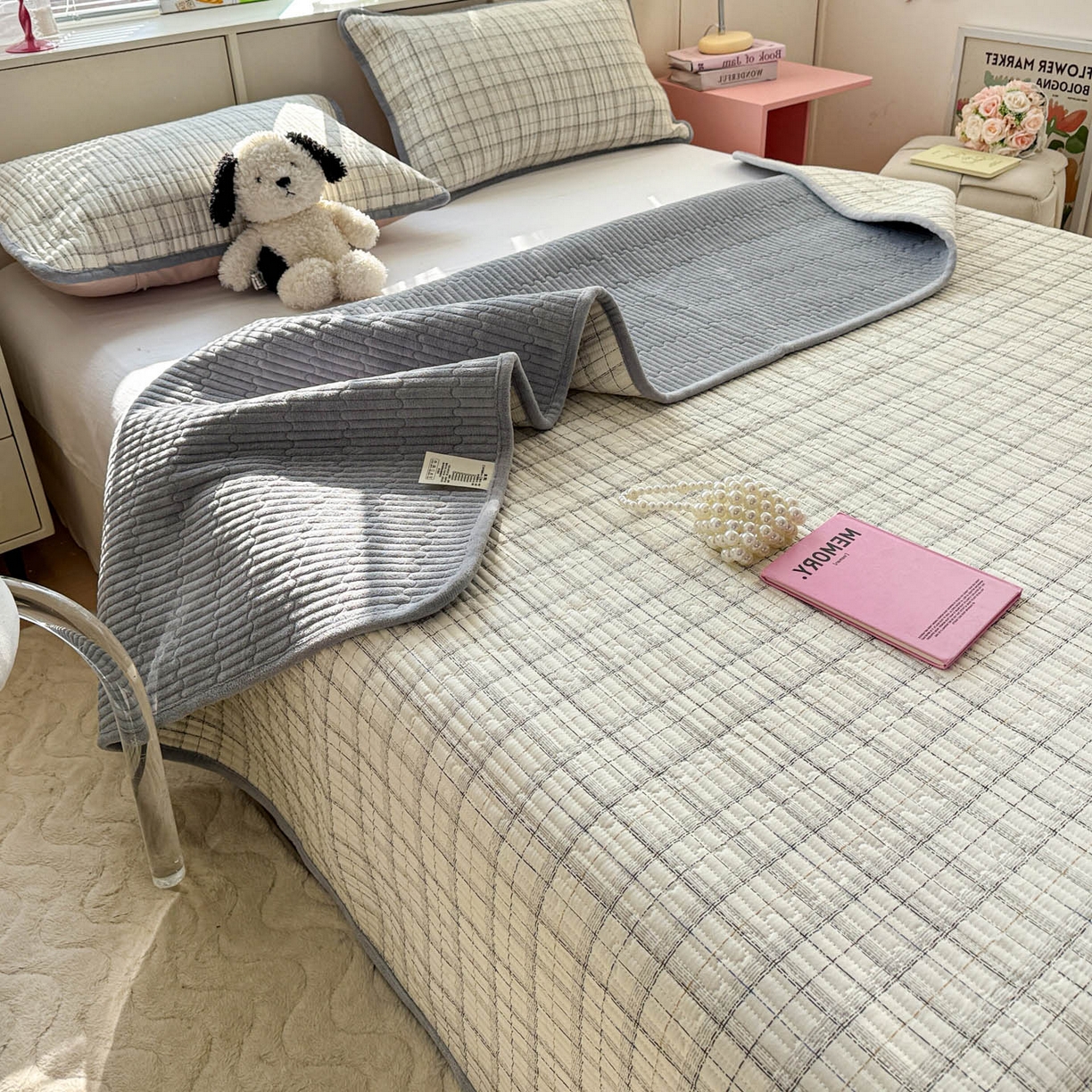 91家纺网 家纺一手货源 找家纺 恒尚居 2026新款纯棉牛奶绒床盖双面两用夹棉床单床垫-秋冬款 四季通用 简约格【A纯棉-B牛奶绒】