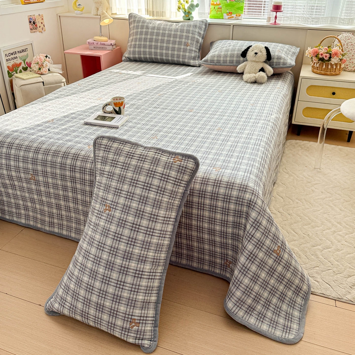 91家纺网 家纺一手货源 找家纺 恒尚居 2026新款纯棉牛奶绒床盖双面两用夹棉床单床垫-秋冬款 四季通用 淑女格-灰【A纯棉-B牛奶绒】