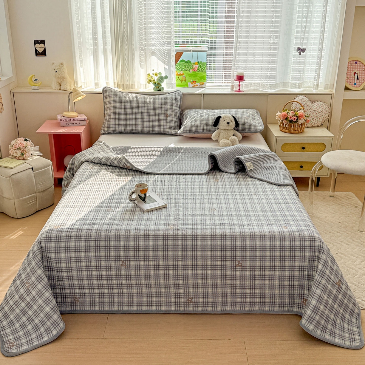 91家纺网 家纺一手货源 找家纺 恒尚居 2026新款纯棉牛奶绒床盖双面两用夹棉床单床垫-秋冬款 四季通用 淑女格-灰【A纯棉-B牛奶绒】