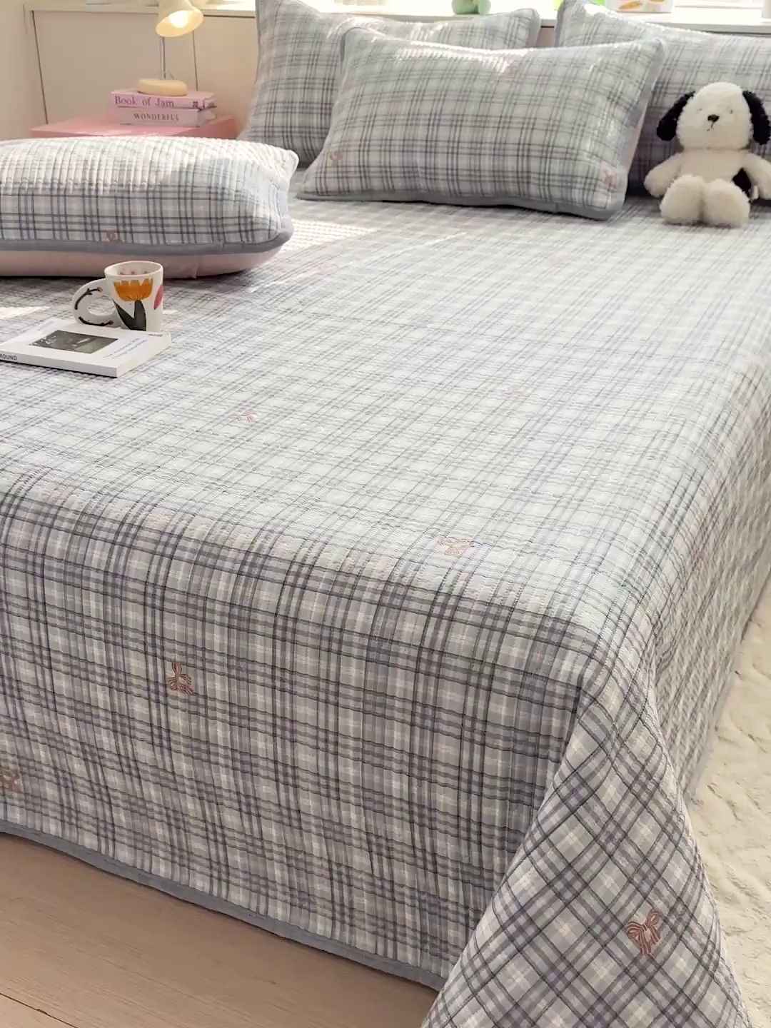 91家纺网 家纺一手货源 找家纺 恒尚居 2026新款纯棉牛奶绒床盖双面两用夹棉床单床垫-秋冬款 四季通用 淑女格-灰【A纯棉-B牛奶绒】