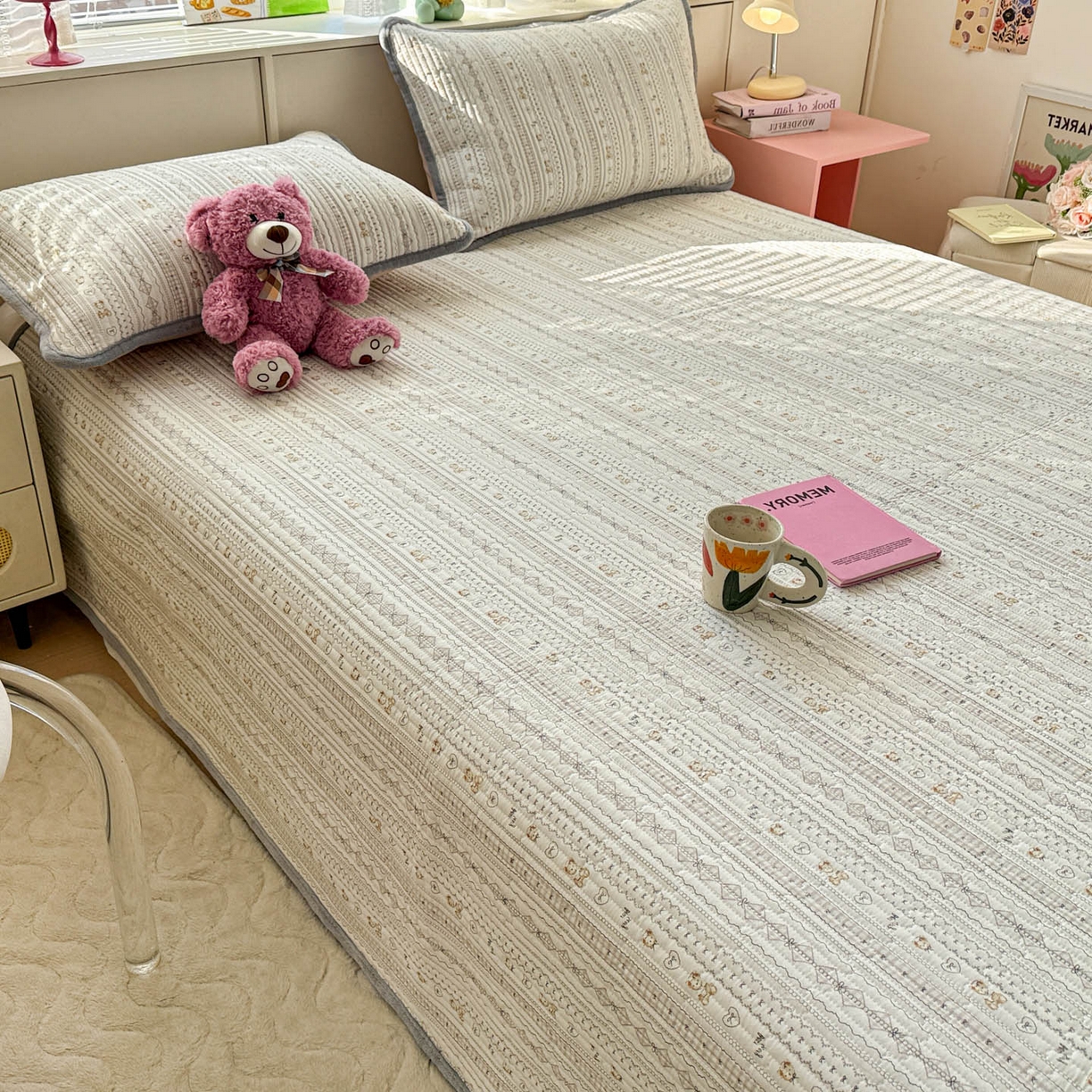 91家纺网 家纺一手货源 找家纺 恒尚居 2026新款纯棉牛奶绒床盖双面两用夹棉床单床垫-秋冬款 四季通用 甜茶学院【A纯棉-B牛奶绒】