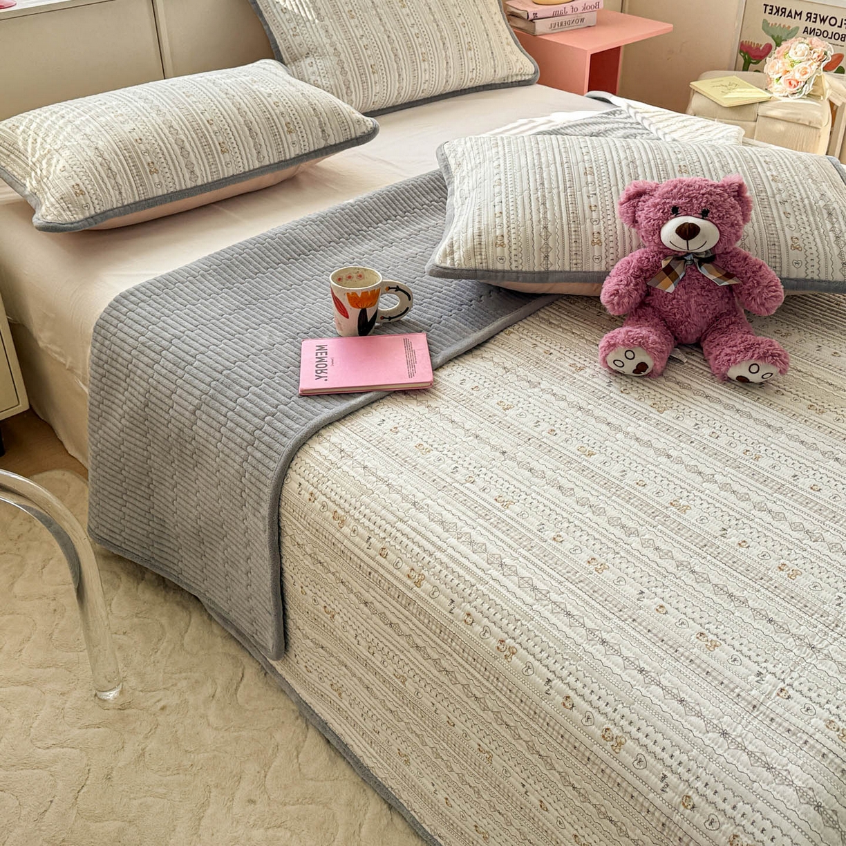 91家纺网 家纺一手货源 找家纺 恒尚居 2026新款纯棉牛奶绒床盖双面两用夹棉床单床垫-秋冬款 四季通用 甜茶学院【A纯棉-B牛奶绒】