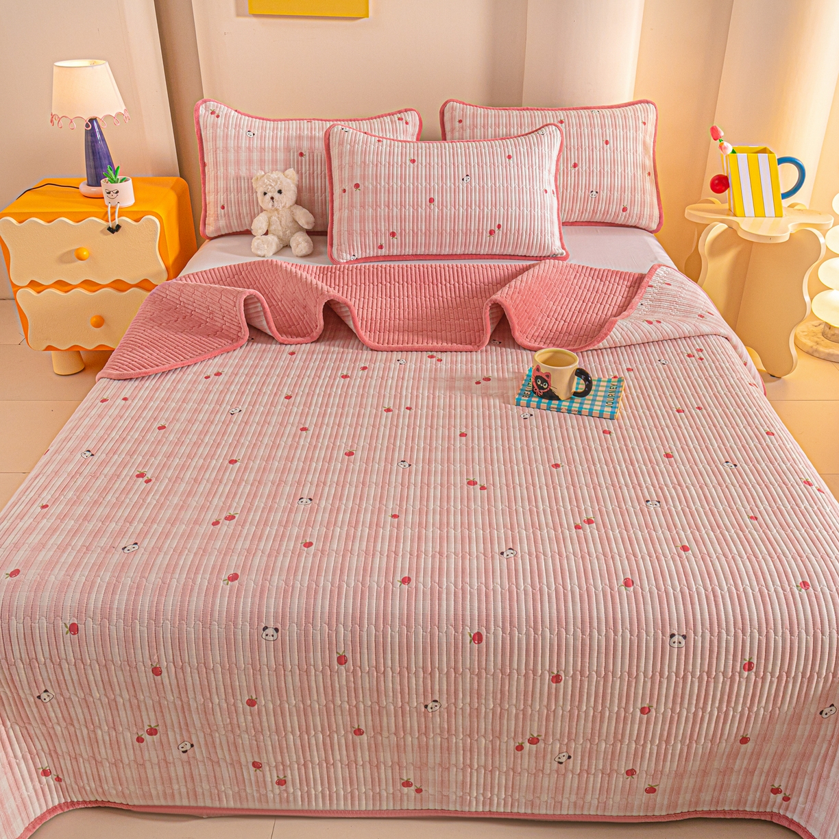 91家纺网 家纺一手货源 找家纺 恒尚居 2026新款纯棉牛奶绒床盖双面两用夹棉床单床垫-秋冬款 四季通用 小欢喜【A纯棉-B牛奶绒】